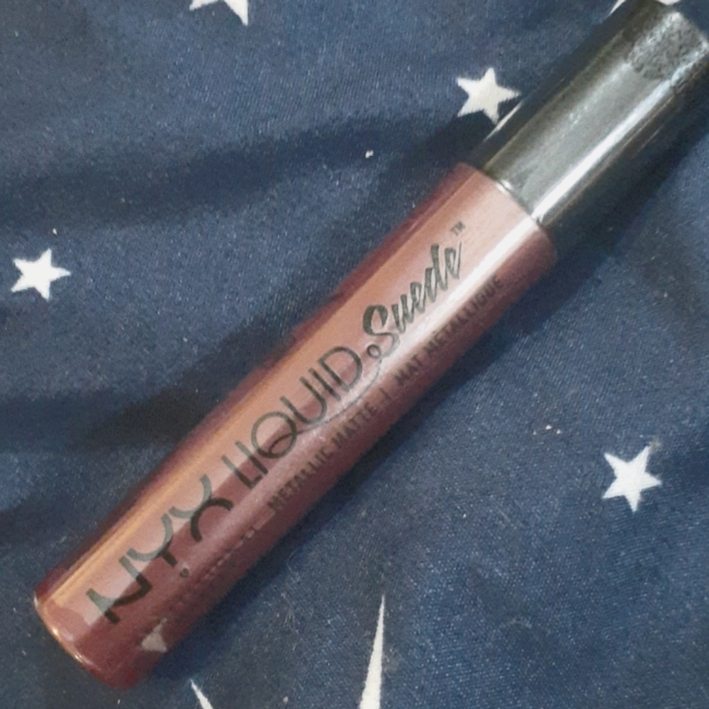 NYX Liquid Suede